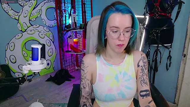 Snapshot of Cumpotik_Eve chatting on March 2, 2026, 6:03 am Cumpotik Eve online show from March 2, 2026, 6:03 am