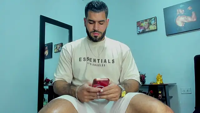 SamirHazard97 online show from November 6, 2025, 8:24 pm