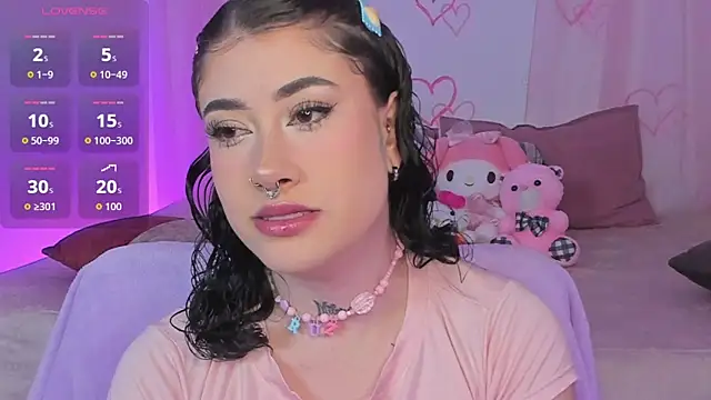 Snapshot of melody_suarez chatting on November 13, 2025, 10:24 pm melody suarez online show from November 13, 2025, 10:24 pm