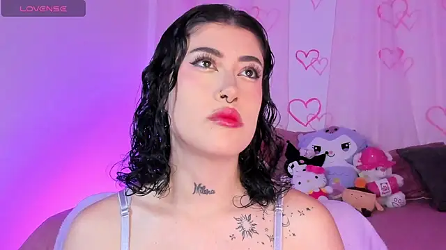 Snapshot of melody_suarez chatting on September 28, 2025, 5:53 pm melody suarez online show from September 28, 2025, 5:53 pm