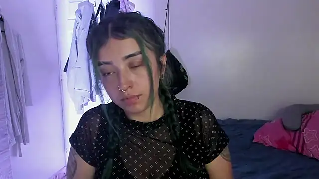 turolita  online show from April 17, 2026, 3:53 am