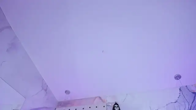 MelaniieRoux online show from October 27, 2025, 7:37 pm