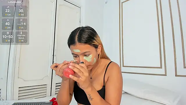 miranda villa online show from November 9, 2025, 12:20 pm