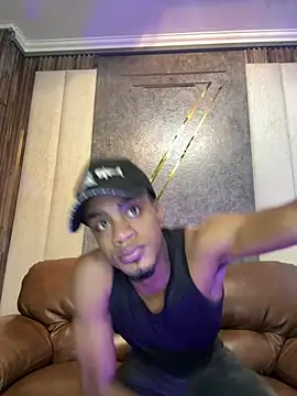 Snapshot of AaronCruz_ chatting on March 18, 2025, 7:12 pm AaronCruz  online show from March 18, 2025, 7:12 pm