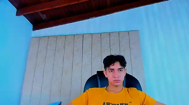 Muichiro tokito1 online show from March 11, 2025, 2:07 pm