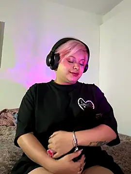 sammymoon online show from December 3, 2025, 7:08 am