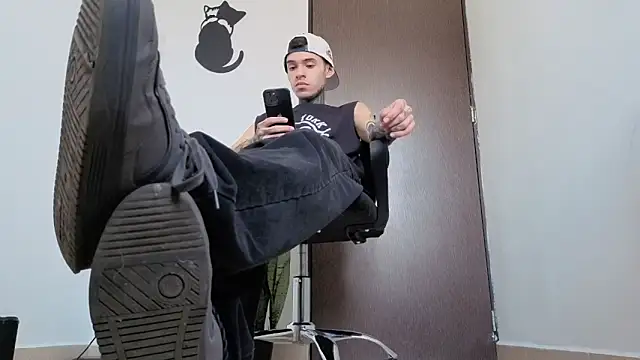 Saturno v online show from March 7, 2026, 10:10 am