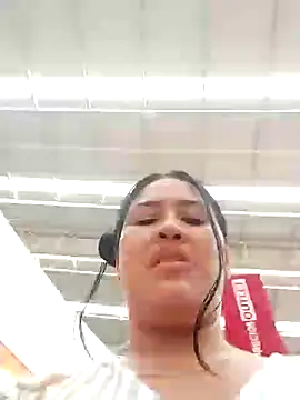 Miia grand online show from February 6, 2025, 3:41 pm