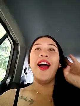 Miia grand online show from September 19, 2025, 2:21 pm