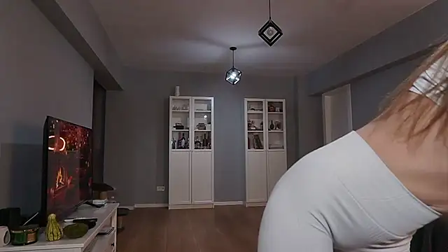 Snapshot of moondaoo chatting on November 8, 2025, 4:38 am moondaoo online show from November 8, 2025, 4:38 am