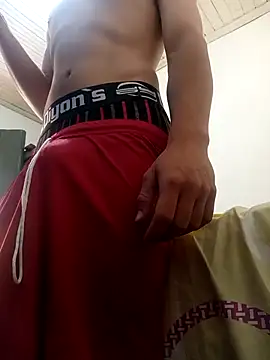 zeus67wrer online show from September 10, 2025, 3:44 pm