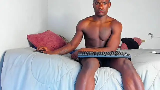 edwin mosquera1 online show from May 24, 2026, 4:45 am