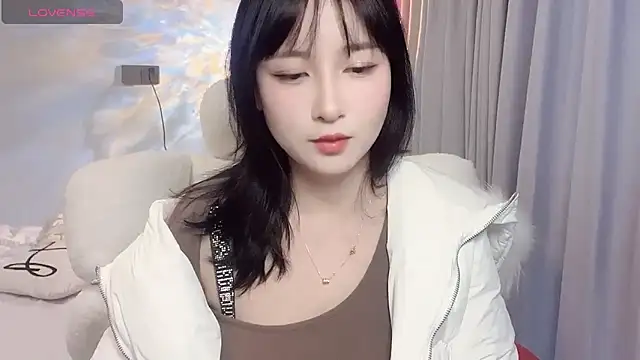 Snapshot of Urly_S chatting on December 25, 2024, 6:41 am Urly S online show from December 25, 2024, 6:41 am