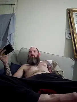 lit702 online show from April 5, 2026, 10:33 am