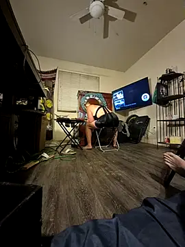 lit702 online show from November 30, 2025, 10:05 am