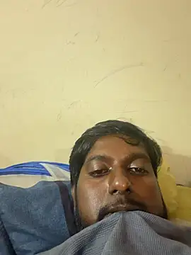 Snapshot of Jon410 chatting on August 1, 2026, 10:52 pm Jon410 online show from August 1, 2026, 10:52 pm