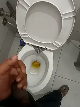 Gururonny07 online show from December 15, 2025, 12:49 am