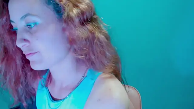 zoe jones3 online show from January 31, 2025, 2:15 am