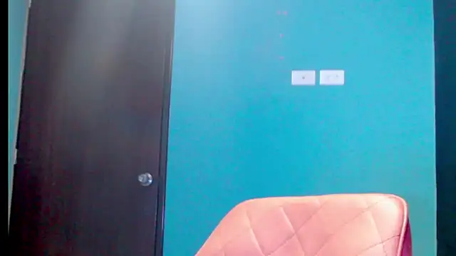 zoe jones3 online show from March 11, 2025, 1:26 am