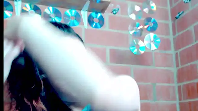 zoe jones3 online show from September 29, 2025, 12:55 pm