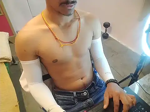 vicky0805 online show from September 27, 2025, 4:40 am