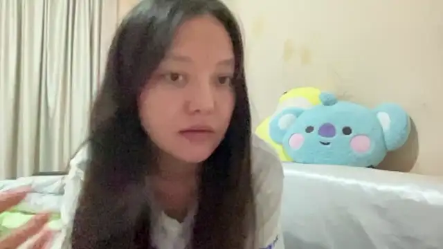 Risalynn online show from January 12, 2026, 6:04 pm