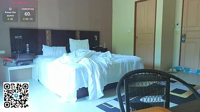 booty snack online show from June 19, 2026, 3:23 am