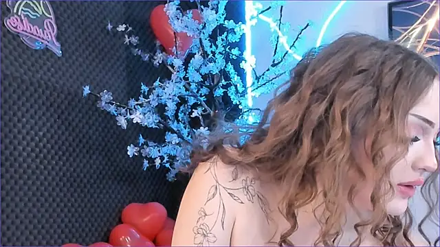 Snapshot of booty_snack chatting on February 22, 2025, 12:38 am booty snack online show from February 22, 2025, 12:38 am