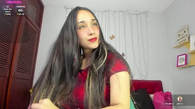 juliieta love online show from December 7, 2024, 7:38 pm