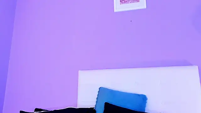 Charlotte11-11 online show from November 21, 2025, 2:27 pm