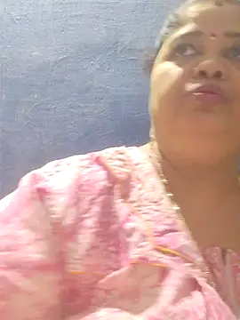 Snapshot of tamilthanushri chatting on April 12, 2026, 7:55 am tamilthanushri online show from April 12, 2026, 7:55 am