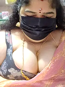 Snapshot of tamilthanushri chatting on March 5, 2026, 7:16 am tamilthanushri online show from March 5, 2026, 7:16 am