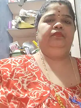 Snapshot of tamilthanushri chatting on April 17, 2026, 3:09 am tamilthanushri online show from April 17, 2026, 3:09 am