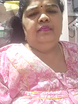 Snapshot of tamilthanushri chatting on April 5, 2026, 11:17 am tamilthanushri online show from April 5, 2026, 11:17 am