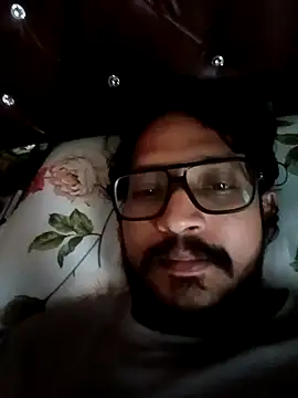 Snapshot of gym_lover076 chatting on December 23, 2025, 6:45 am gym lover076 online show from December 23, 2025, 6:45 am