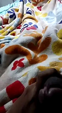 Snapshot of gym_lover076 chatting on February 16, 2025, 11:28 pm gym lover076 online show from February 16, 2025, 11:28 pm