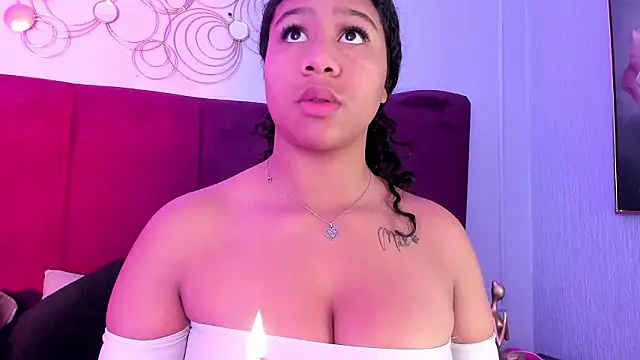 Sofi Fox  online show from March 26, 2026, 1:37 am