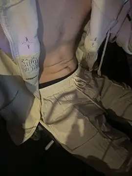 Snapshot of jobart-off chatting on January 6, 2026, 1:20 am jobart-off online show from January 6, 2026, 1:20 am