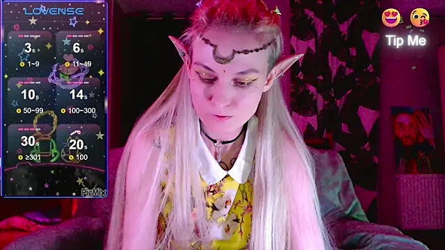 Snapshot of mischellemeow13 chatting on October 16, 2025, 8:28 pm mischellemeow13 online show from October 16, 2025, 8:28 pm