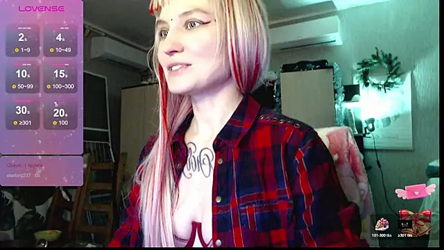 Snapshot of mischellemeow13 chatting on December 14, 2025, 12:39 am mischellemeow13 online show from December 14, 2025, 12:39 am