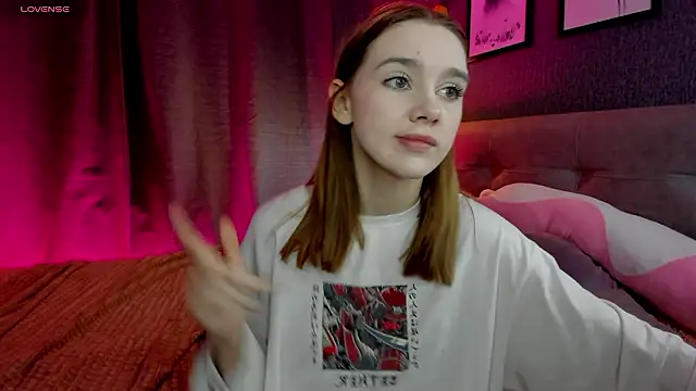 Snapshot of Lesi_Moonie01 chatting on February 1, 2026, 9:29 am Lesi Moonie01 online show from February 1, 2026, 9:29 am