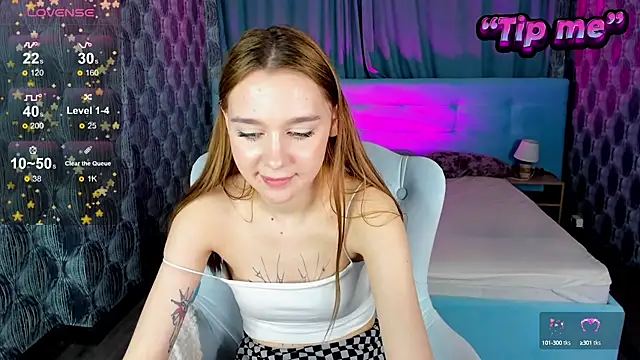 Snapshot of Lesi_Moonie01 chatting on February 19, 2025, 8:12 am Lesi Moonie01 online show from February 19, 2025, 8:12 am