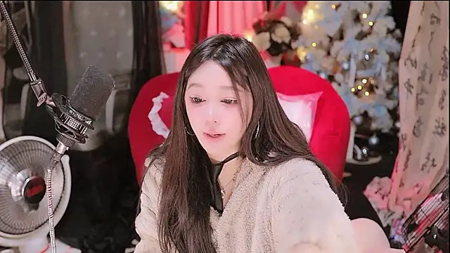 Snapshot of Missy_Nana21 chatting on February 2, 2026, 4:28 pm Missy Nana21 online show from February 2, 2026, 4:28 pm