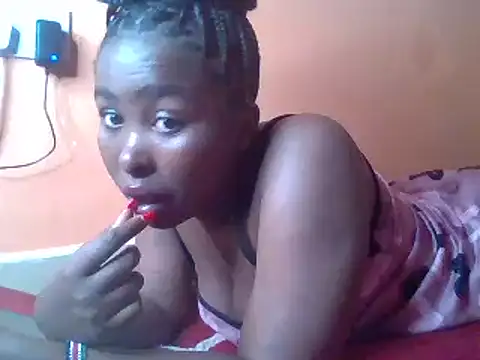 Moonfades online show from January 24, 2025, 9:58 pm