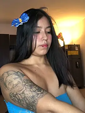 EmmaRossem online show from February 19, 2026, 7:44 pm