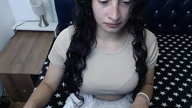 Scarlett Keaton online show from November 23, 2025, 4:11 am