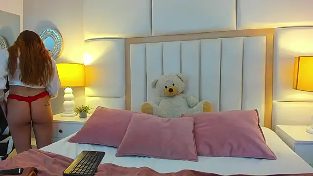 Snapshot of AmbarSantany chatting on March 19, 2025, 3:08 pm AmbarSantany online show from March 19, 2025, 3:08 pm