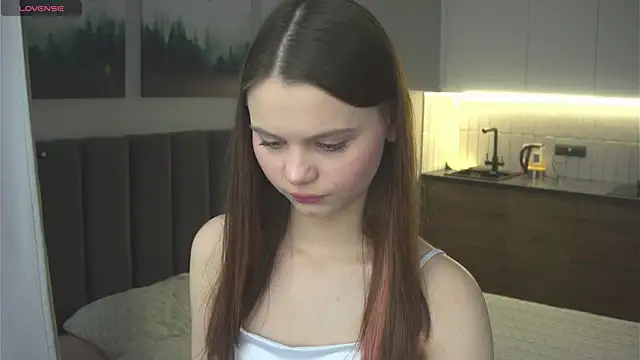 its me lissa  online show from July 7, 2026, 1:36 pm