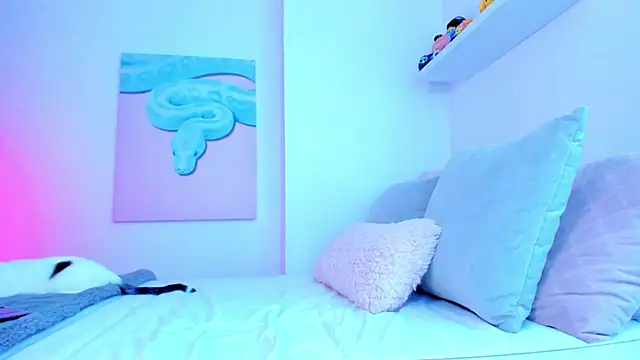 Snapshot of Alexis_Rosse chatting on December 15, 2025, 12:55 pm Alexis Rosse online show from December 15, 2025, 12:55 pm