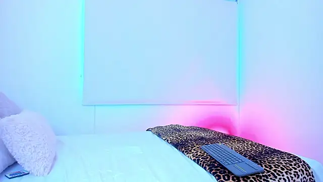 Alexis Rosse online show from March 20, 2026, 11:11 am